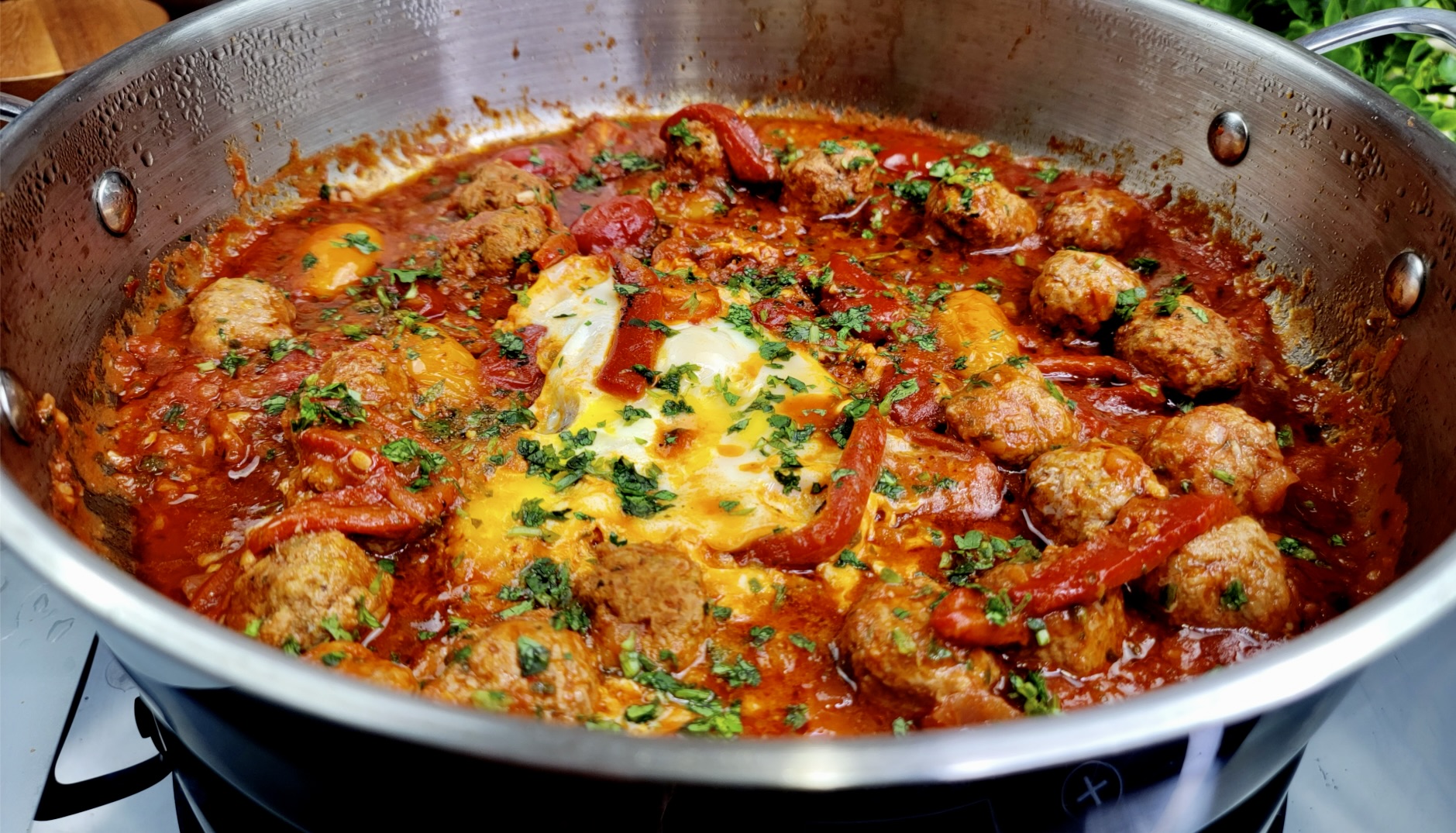 Meatballs with Roasted Red Pepper Sauce